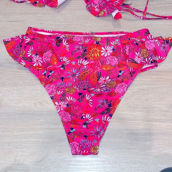 Sporlike High Waist Ruffle V Neck Bikini Swimsuit hot pink daisies floral Medium - Picture 5 of 8